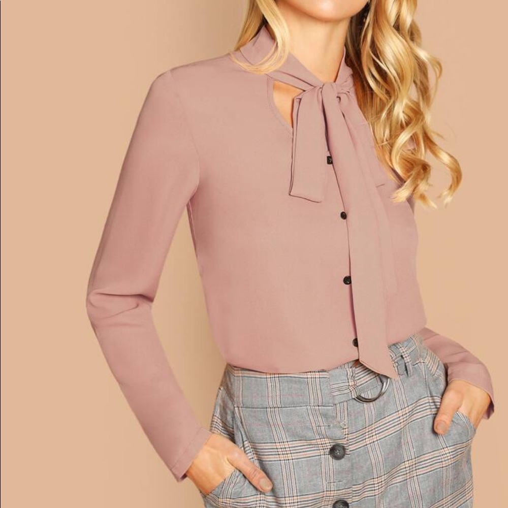 Tie neck button through Solid top